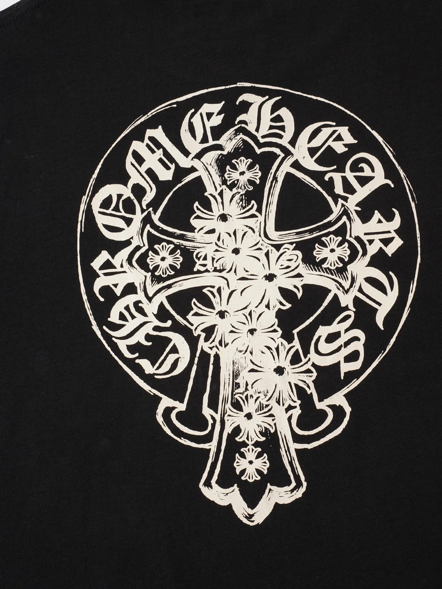90 Chtome Hearta/ T g， ， 。 Same Style , 。 ， Series， 。 ! ， ， 。 ， ， ， ， ！ ， ，Breathable ， ， ， ， ！ ：Black、White Size：S-XL